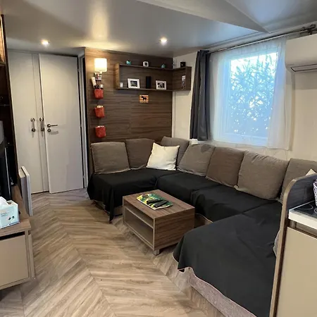 Del Mar B10, Mobile Excellence, 3 Chambres, 6 Personnes, Bord De Campsite *
