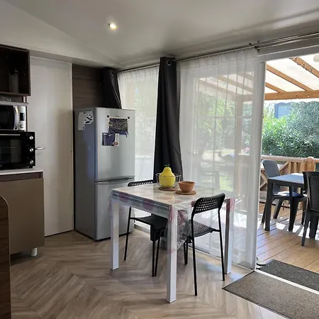 Del Mar B10, Mobile Excellence, 3 Chambres, 6 Personnes, Bord De Kemp